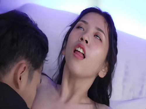 親友に催眠術をかけてセックスさせる