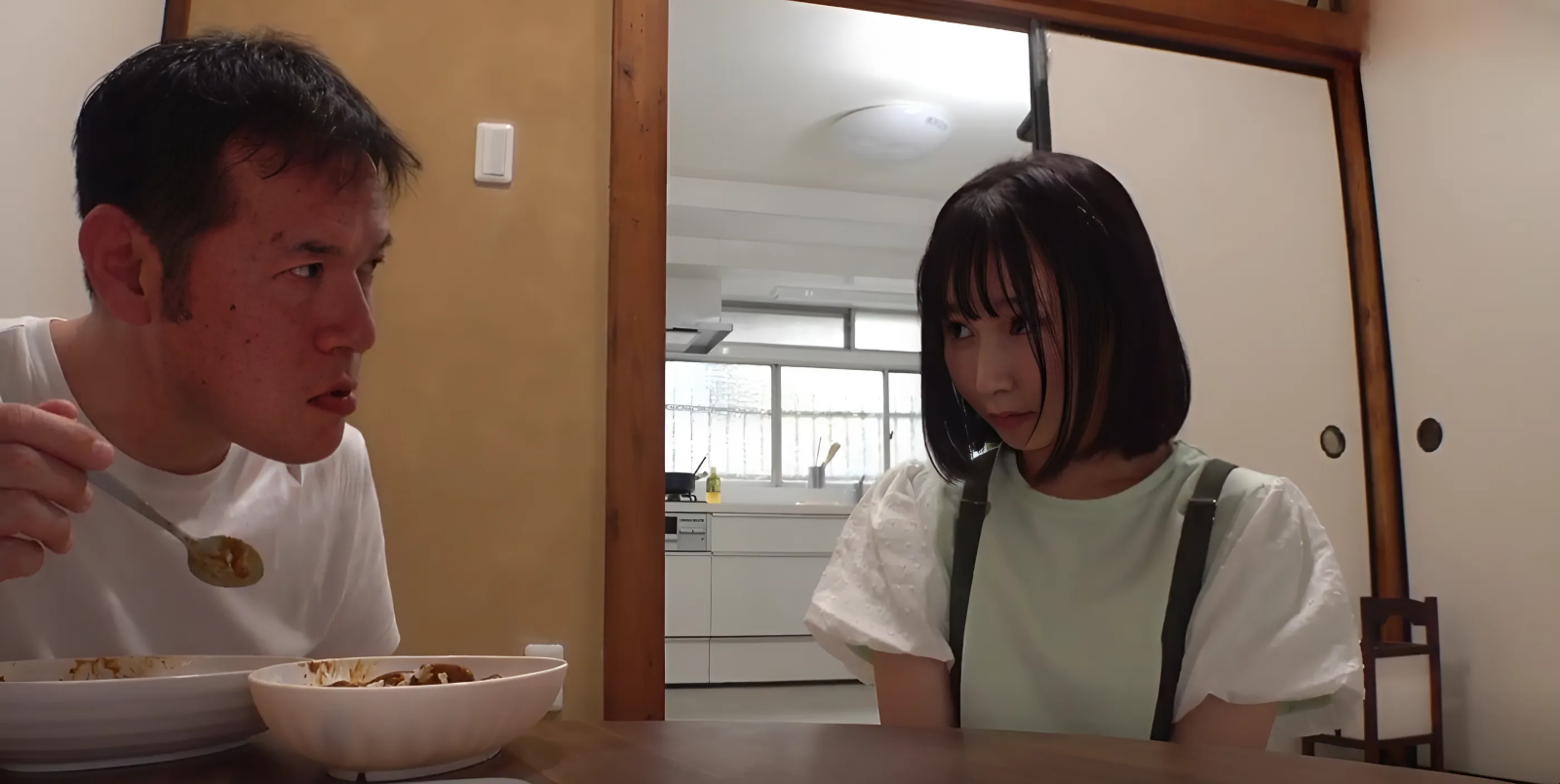 KSJK-015 Stepdaughter ng asawa niya