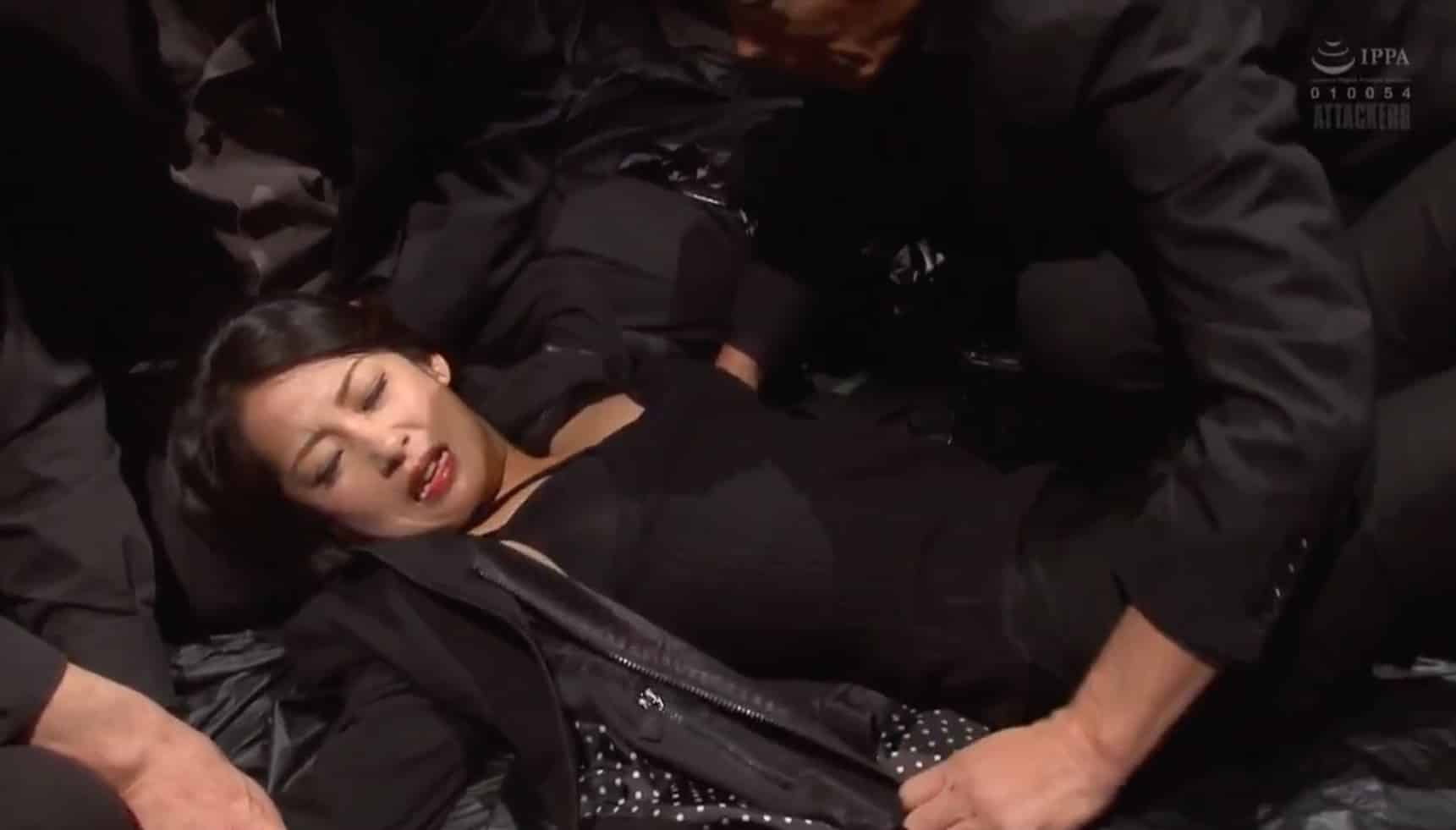 The female spy was captured.... and the ending