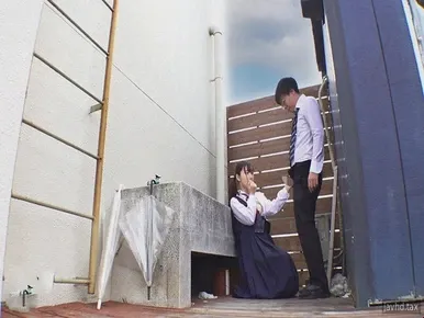 Bí mật phía sau trường của em nữ sinh
