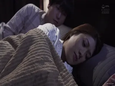 ピアノ修理工とその良き妻はセックスに飢えている